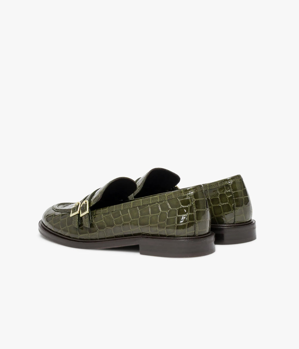 Green crocodile