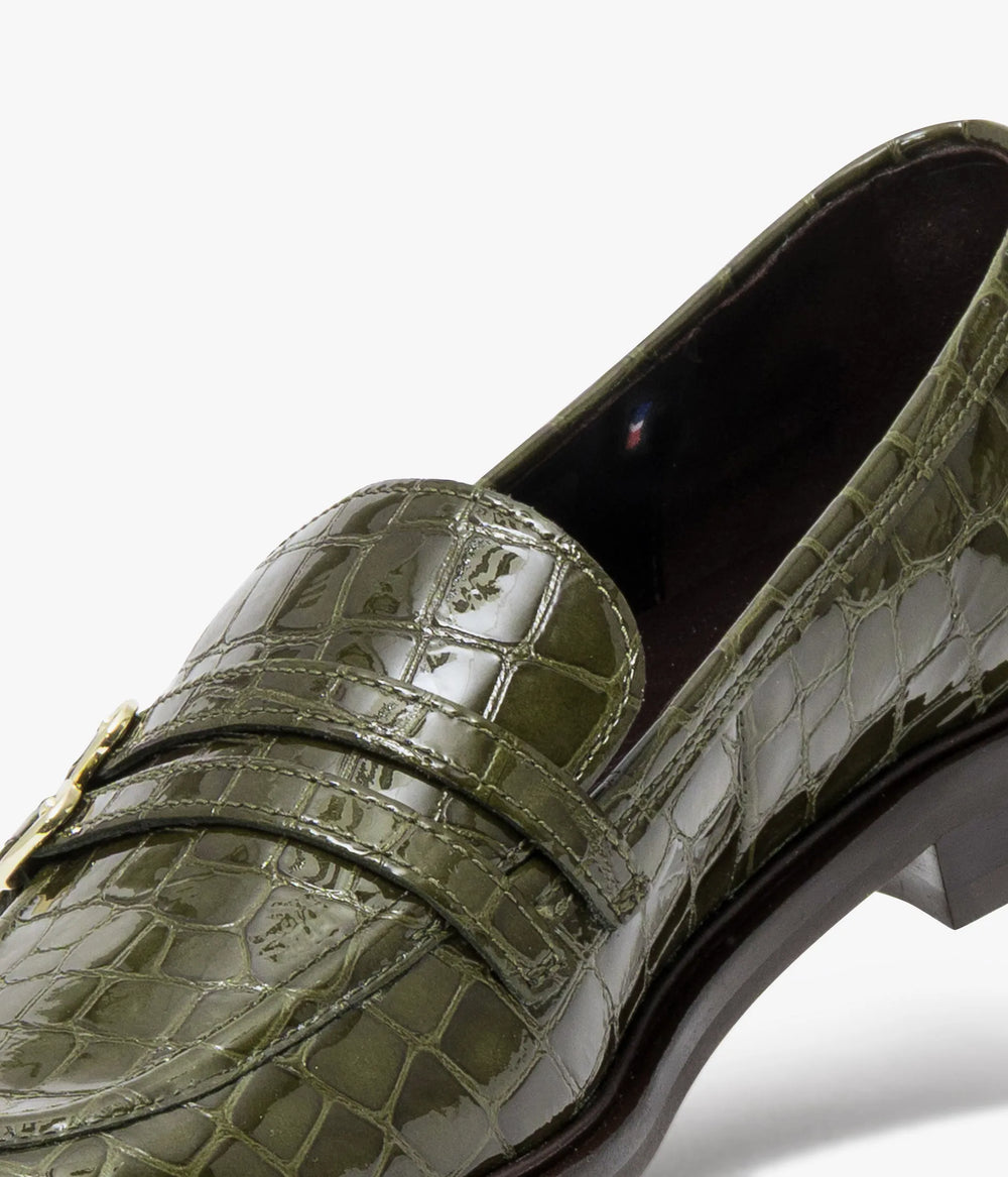 Green crocodile