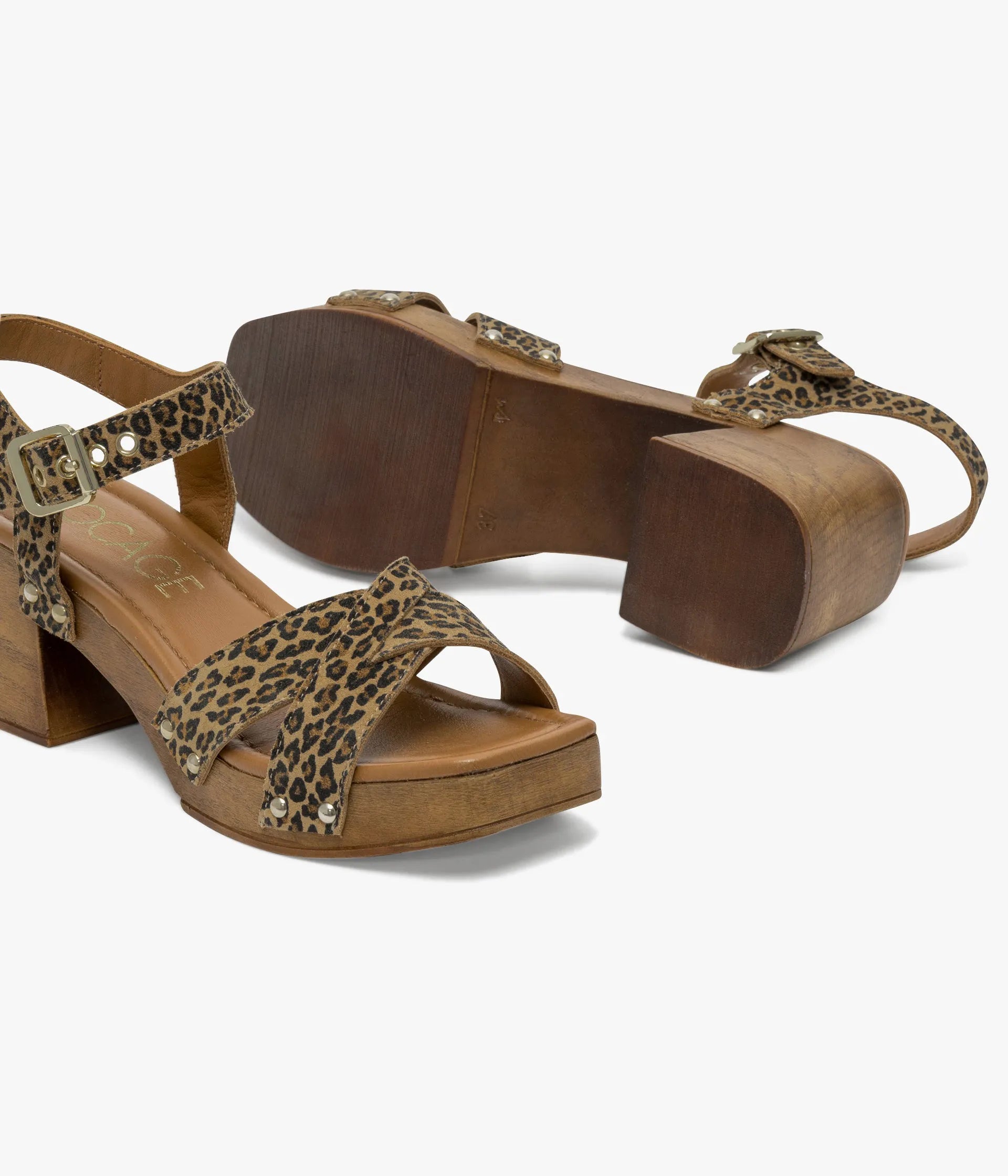 Leopard print